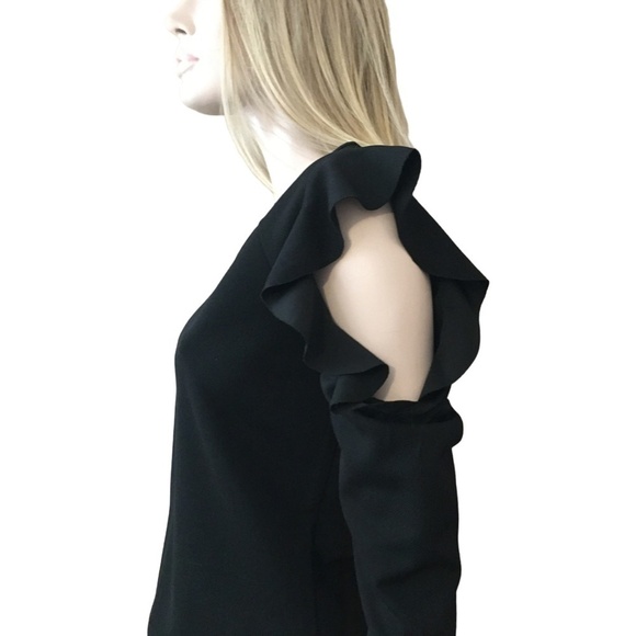 Dynamite Ruffled Cold Shoulder Black Top Blouse Textured Long Sleeve NWOT - Picture 4 of 13